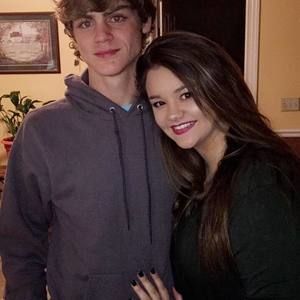 Meet your Posher, Dixie